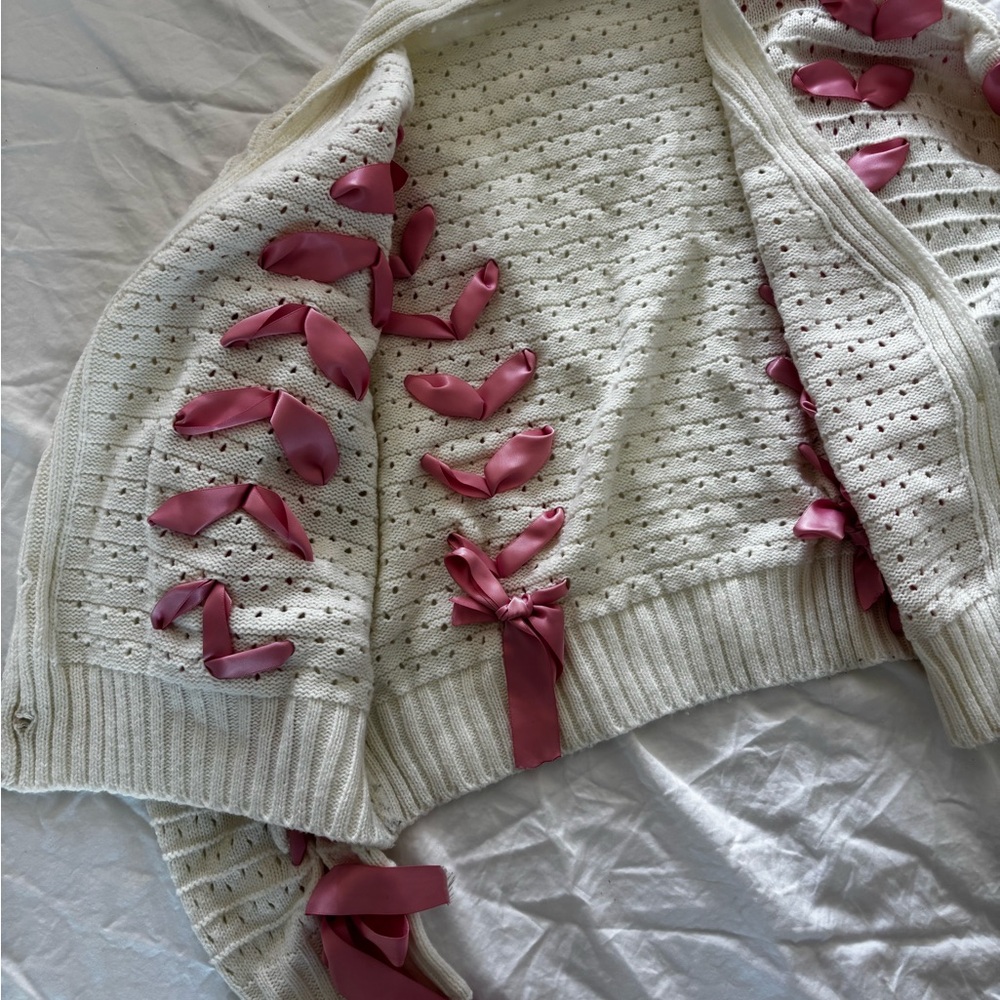 Pink Satin Ribbon Valentines Dainty Sweater Women Size Small